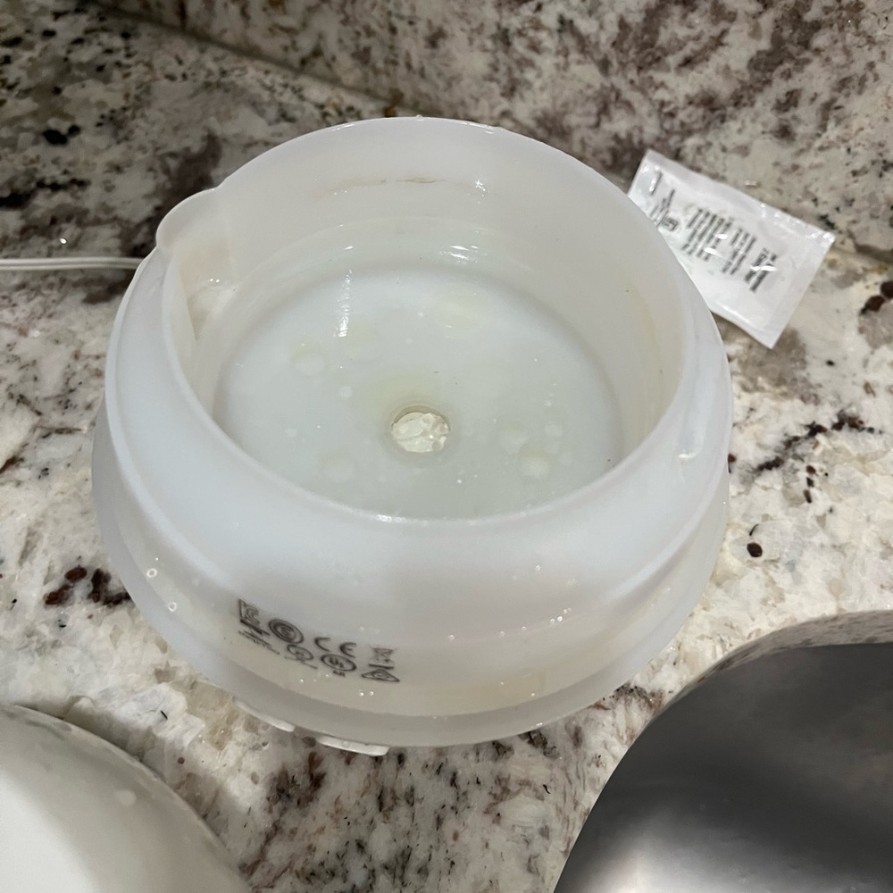 Essential Oil Diffuser - Picture 5 of 5
